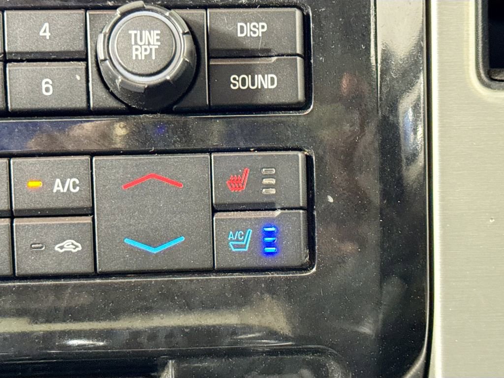 Used 2011 Ford F150 Platinum image 22