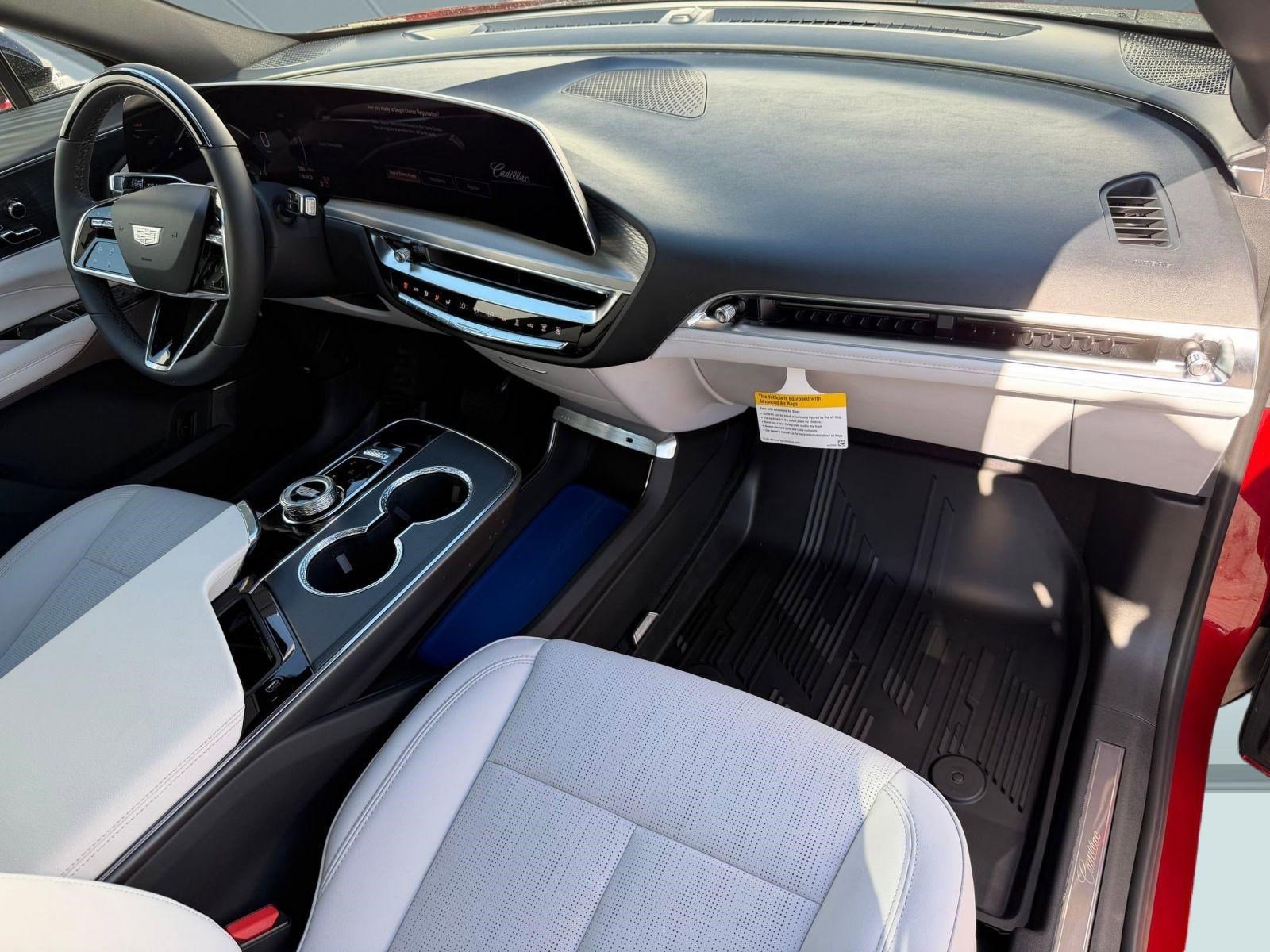 New 2026 Cadillac Lyriq Luxury w/ LPO, Floor Liner Package RWD image 30