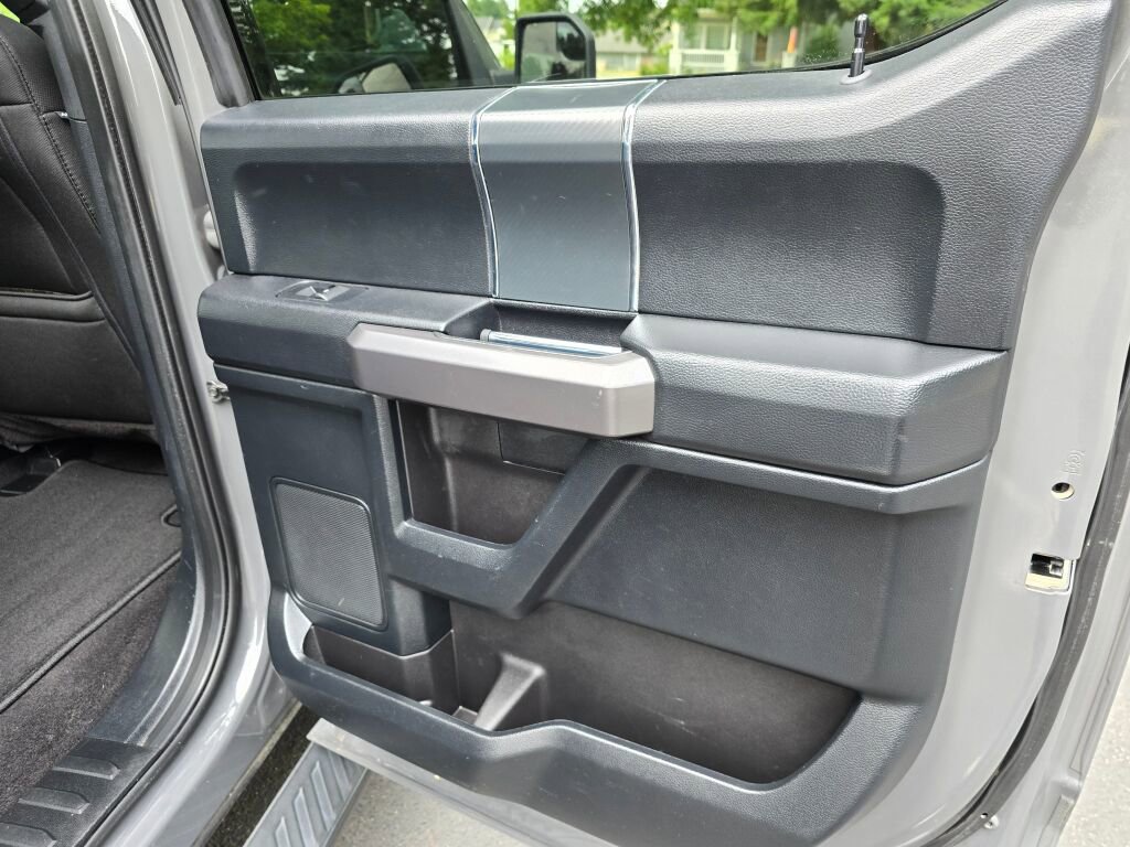 Used 2020 Ford F150 XLT w/ Equipment Group 302A Luxury image 17