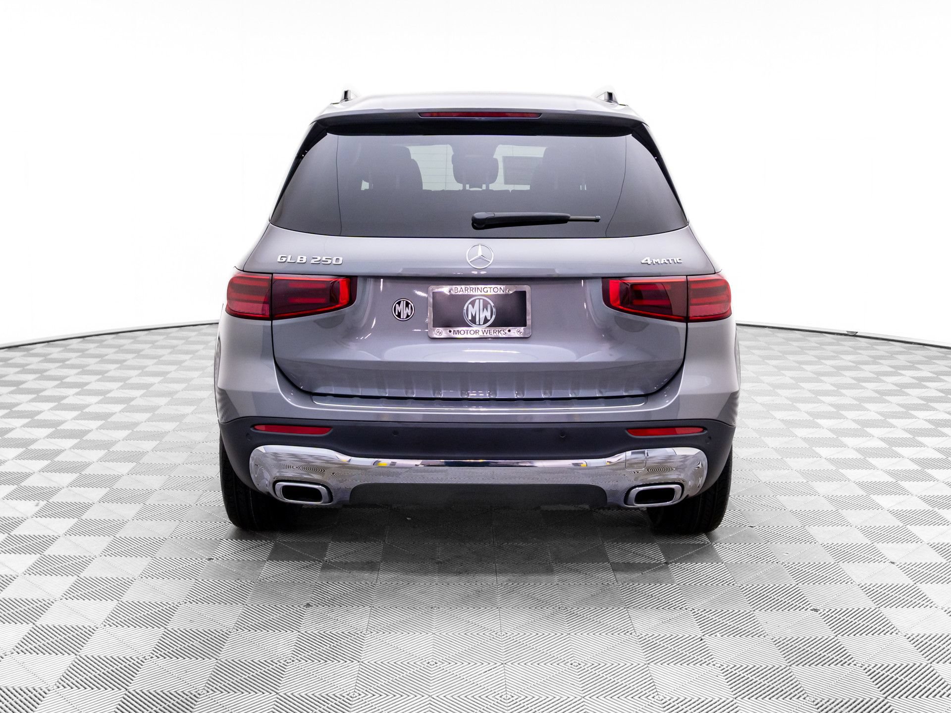New 2026 Mercedes-Benz GLB 250 4MATIC image 4