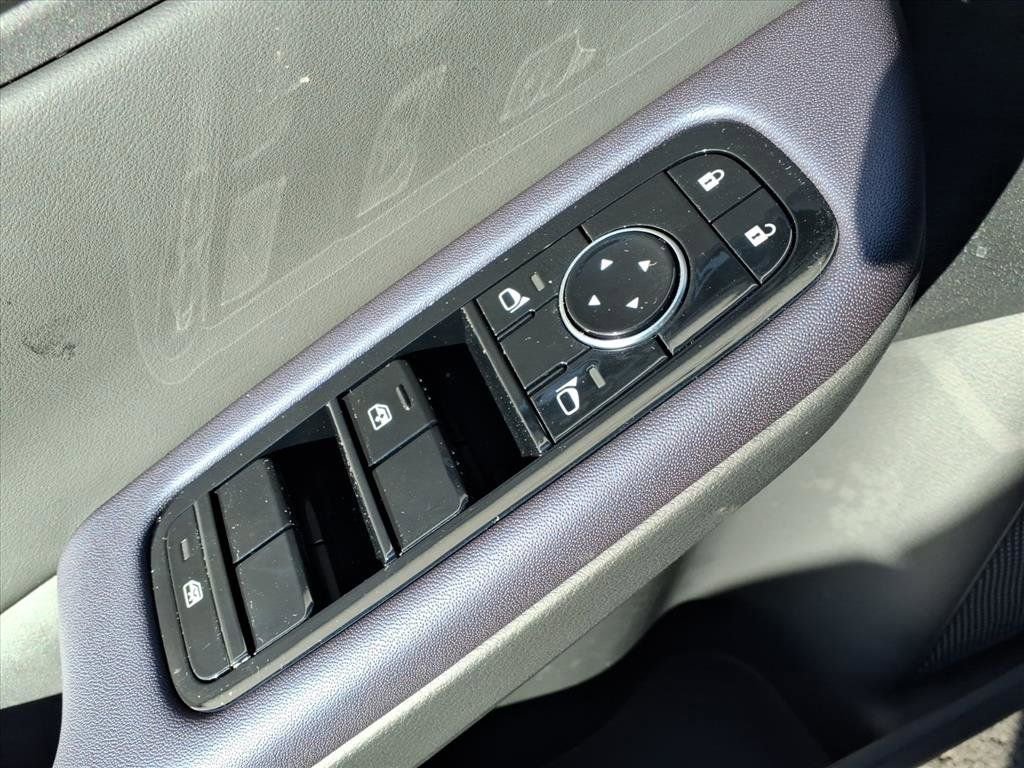 New 2026 Nissan Leaf Platinum+ image 19