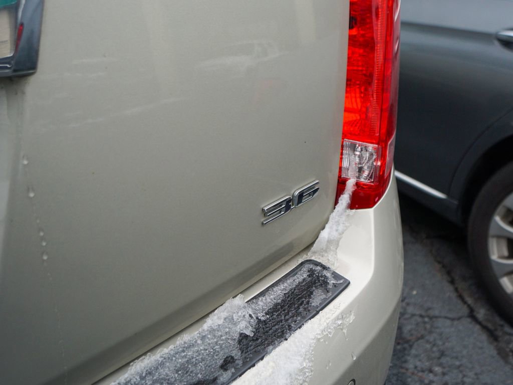 Used 2016 Cadillac SRX Performance w/ Driver Awareness Package image 12