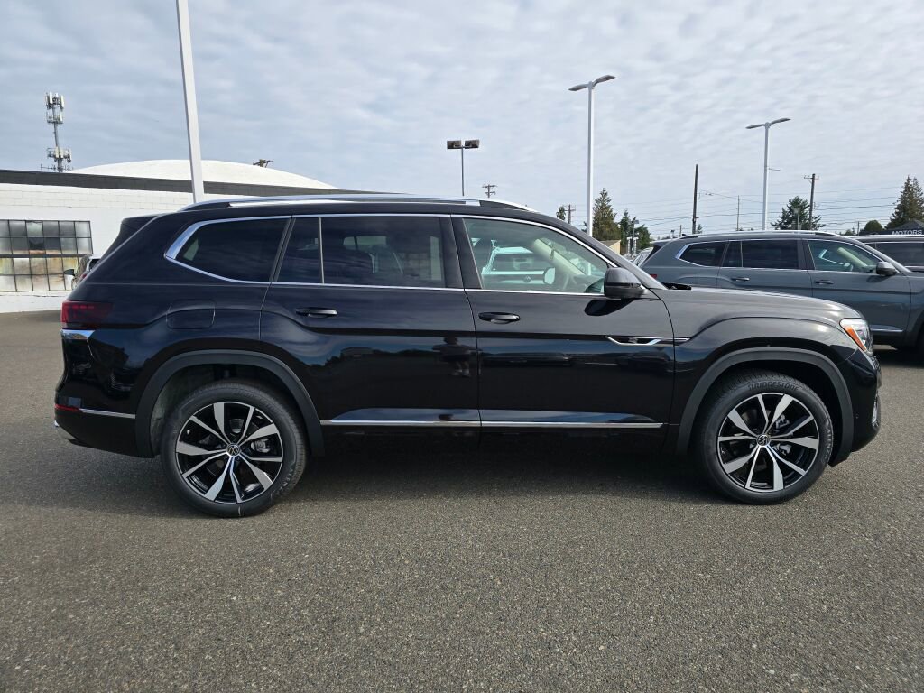 New 2026 Volkswagen Atlas SEL Premium R-Line image 3