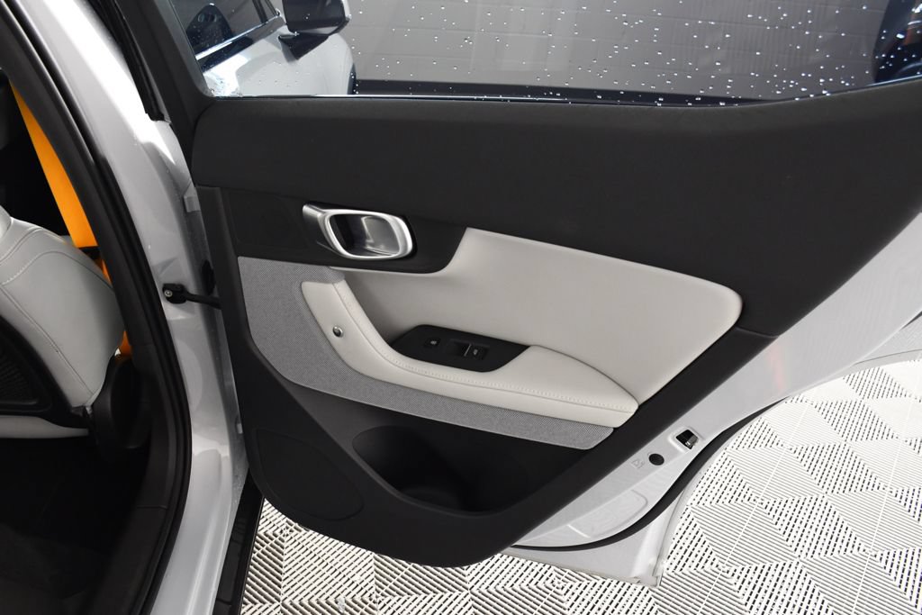 Used 2023 Polestar Polestar 2 w/ Pilot Pack AWD/4WD image 21