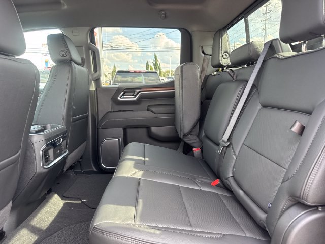 New 2026 GMC Sierra 1500 Denali w/ Technology Package AWD/4WD image 11