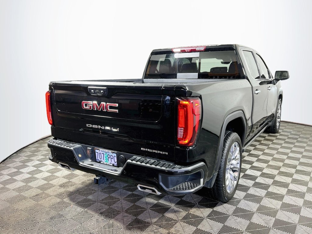 Used 2023 GMC Sierra 1500 Denali w/ Denali Reserve Package AWD/4WD image 7