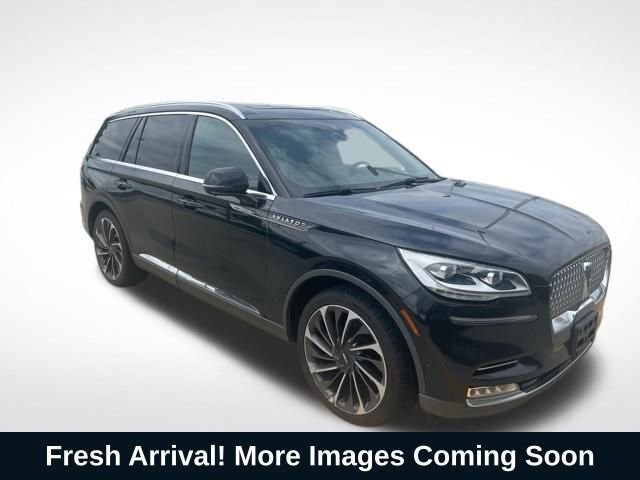 Used 2020 Lincoln Aviator Reserve w/ Equipment Group 202A AWD/4WD image 1