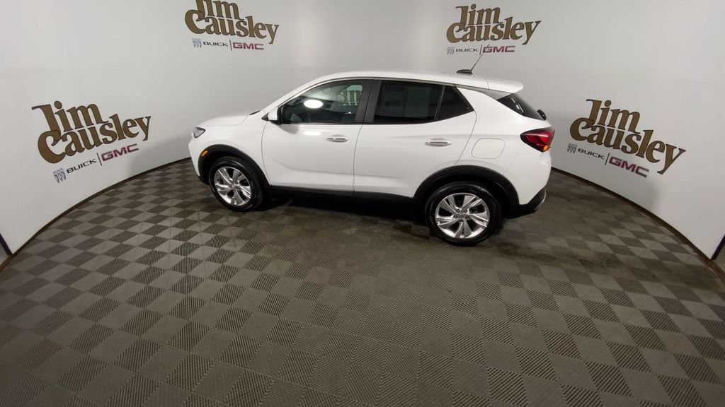 Certified 2024 Buick Encore GX Preferred AWD/4WD image 5