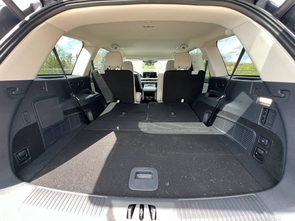 New 2026 Lincoln Aviator AWD image 27