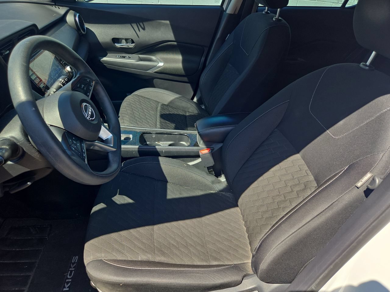 Used 2023 Nissan Kicks SV FWD image 19