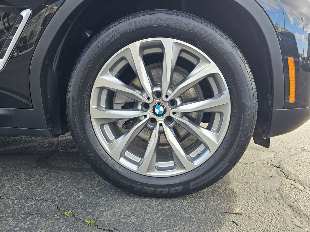 Used 2018 BMW X3 xDrive30i image 9