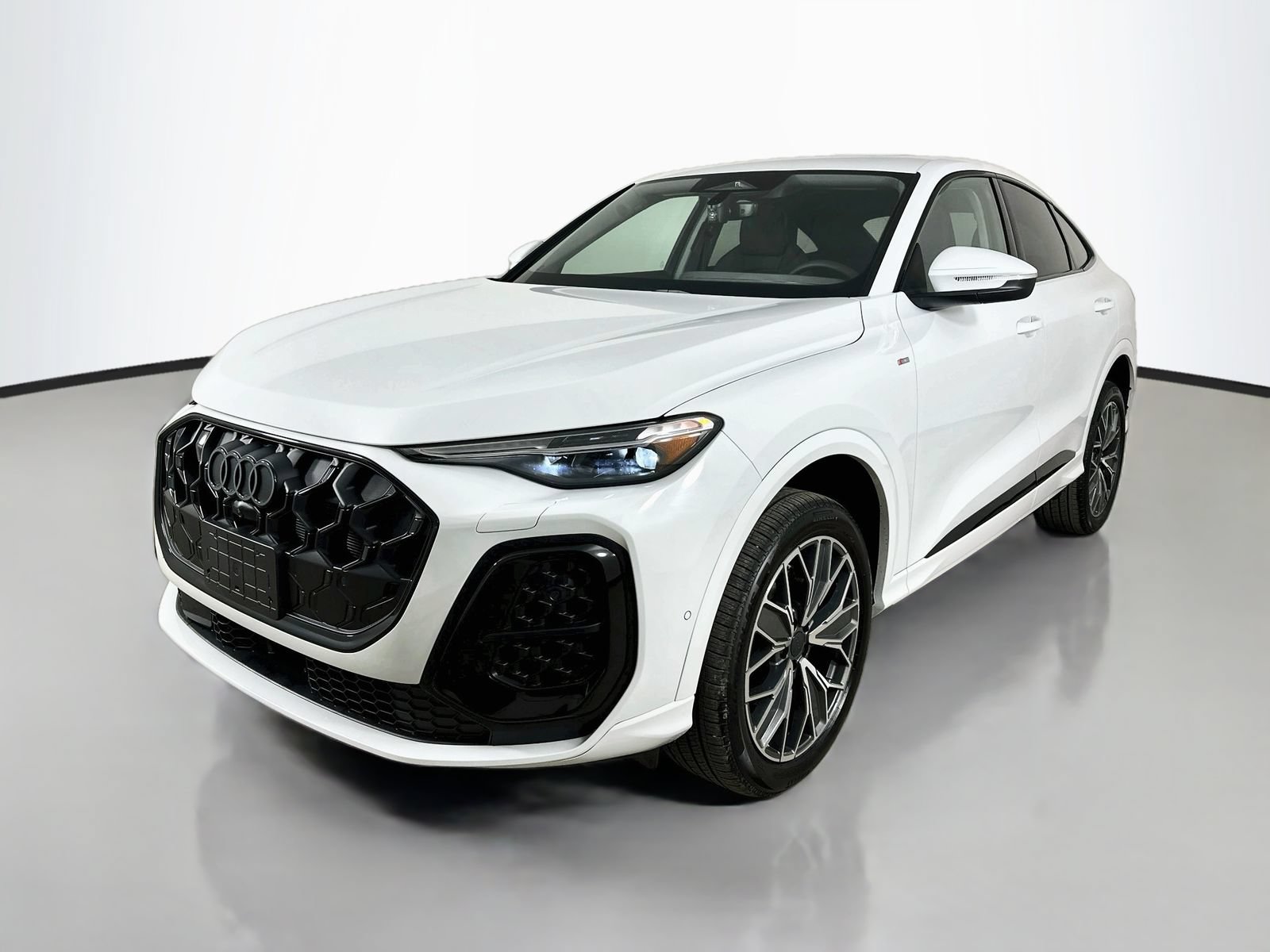 New 2026 Audi Q5 Premium Plus