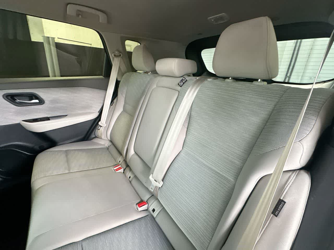 Used 2023 Nissan Rogue SV FWD image 22