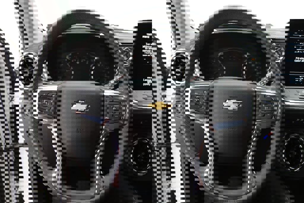 Used 2023 Chevrolet Blazer LT w/ Driver Confidence Package image 18