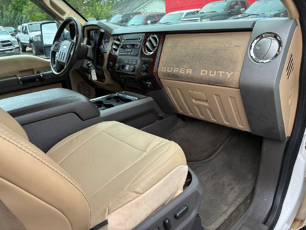 Used 2011 Ford F350 Lariat w/ Lariat Interior Pkg AWD/4WD image 15
