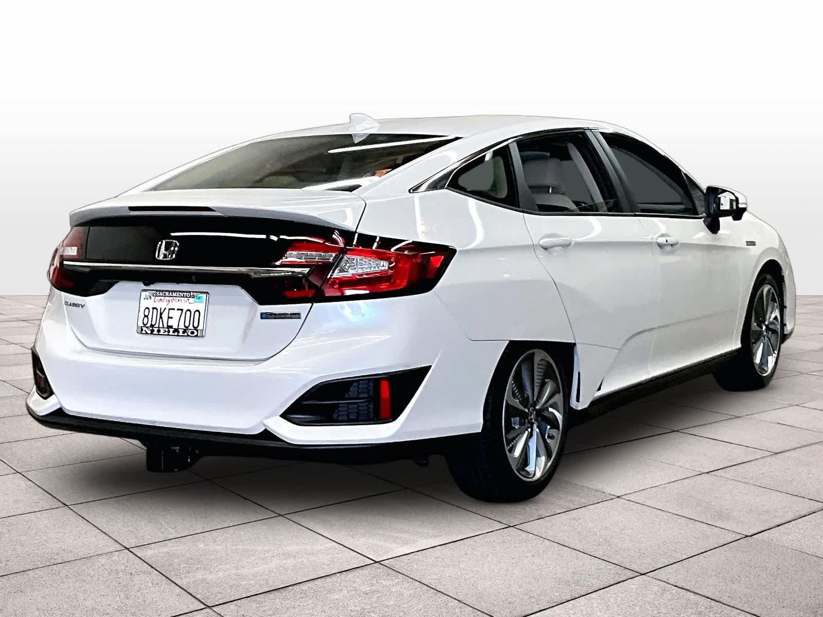 Used 2018 Honda Clarity Plug-In Hybrid image 15