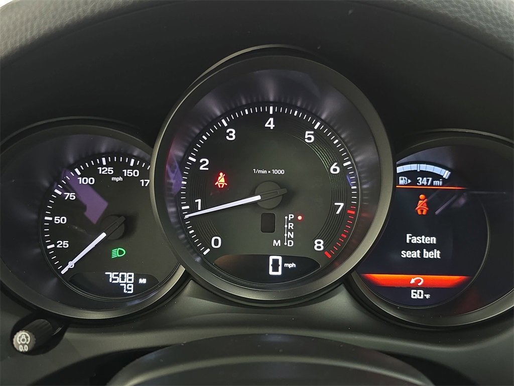 Certified 2025 Porsche Macan image 15