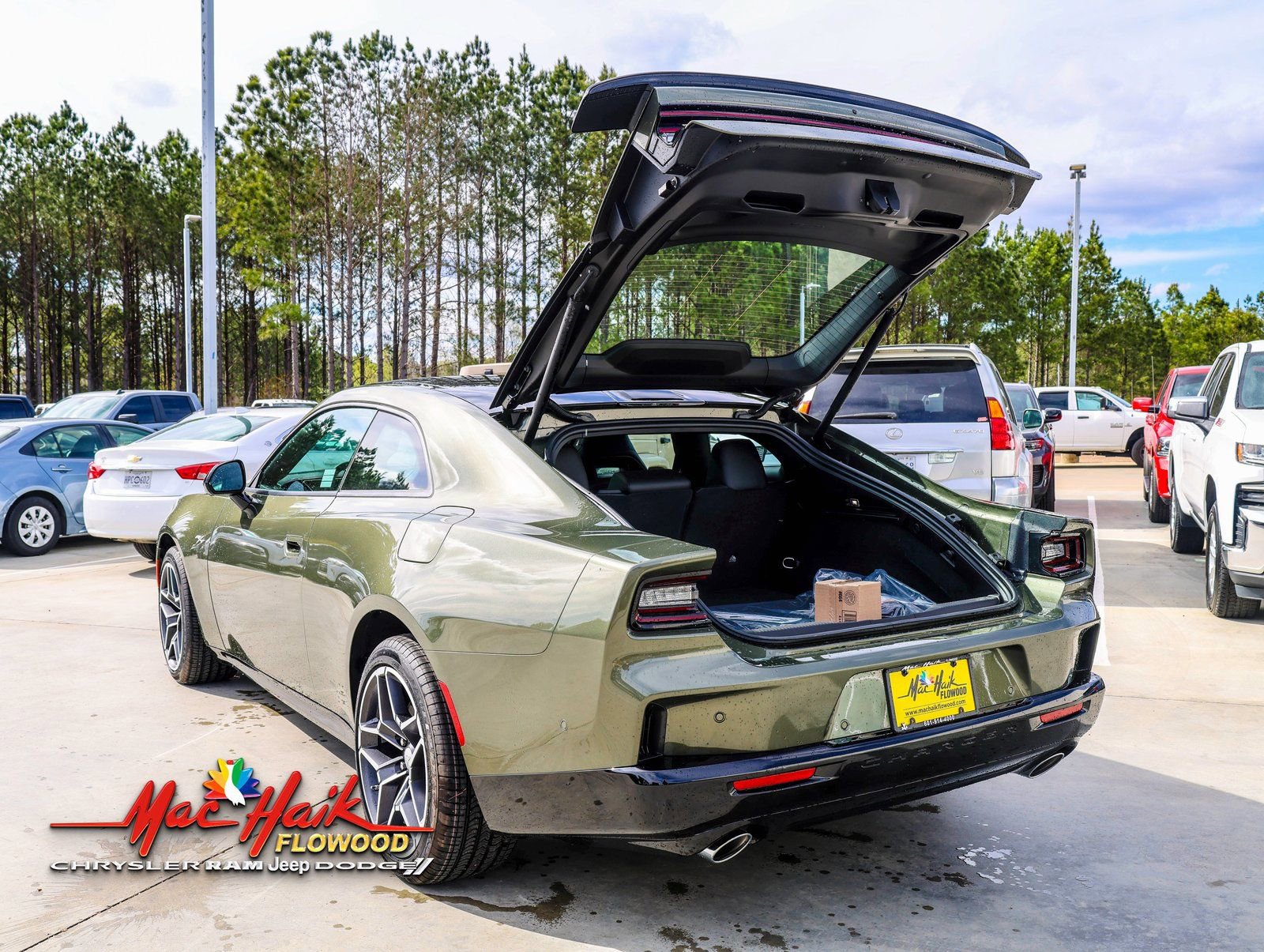 New 2026 Dodge Charger R/T image 9