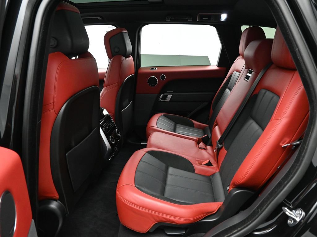 Used 2019 Land Rover Range Rover Sport HST image 16