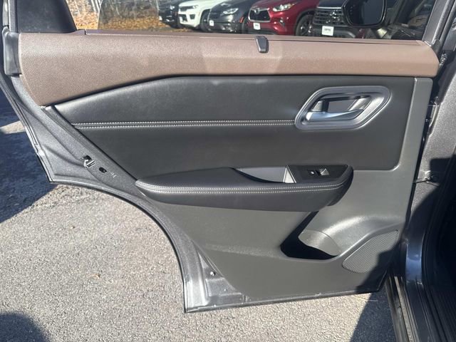 Used 2023 Nissan Rogue SV w/ SV Premium Package image 17