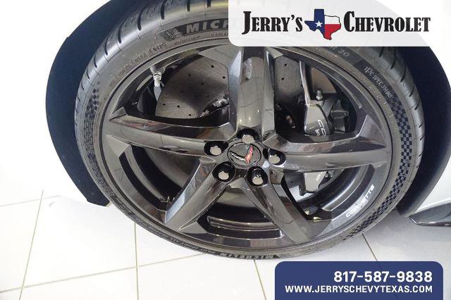 New 2025 Chevrolet Corvette E-Ray w/ Stealth Interior Trim Package AWD/4WD image 19