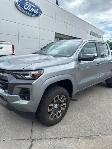 Used 2024 Chevrolet Colorado LT w/ LT Convenience Package III RWD image 7