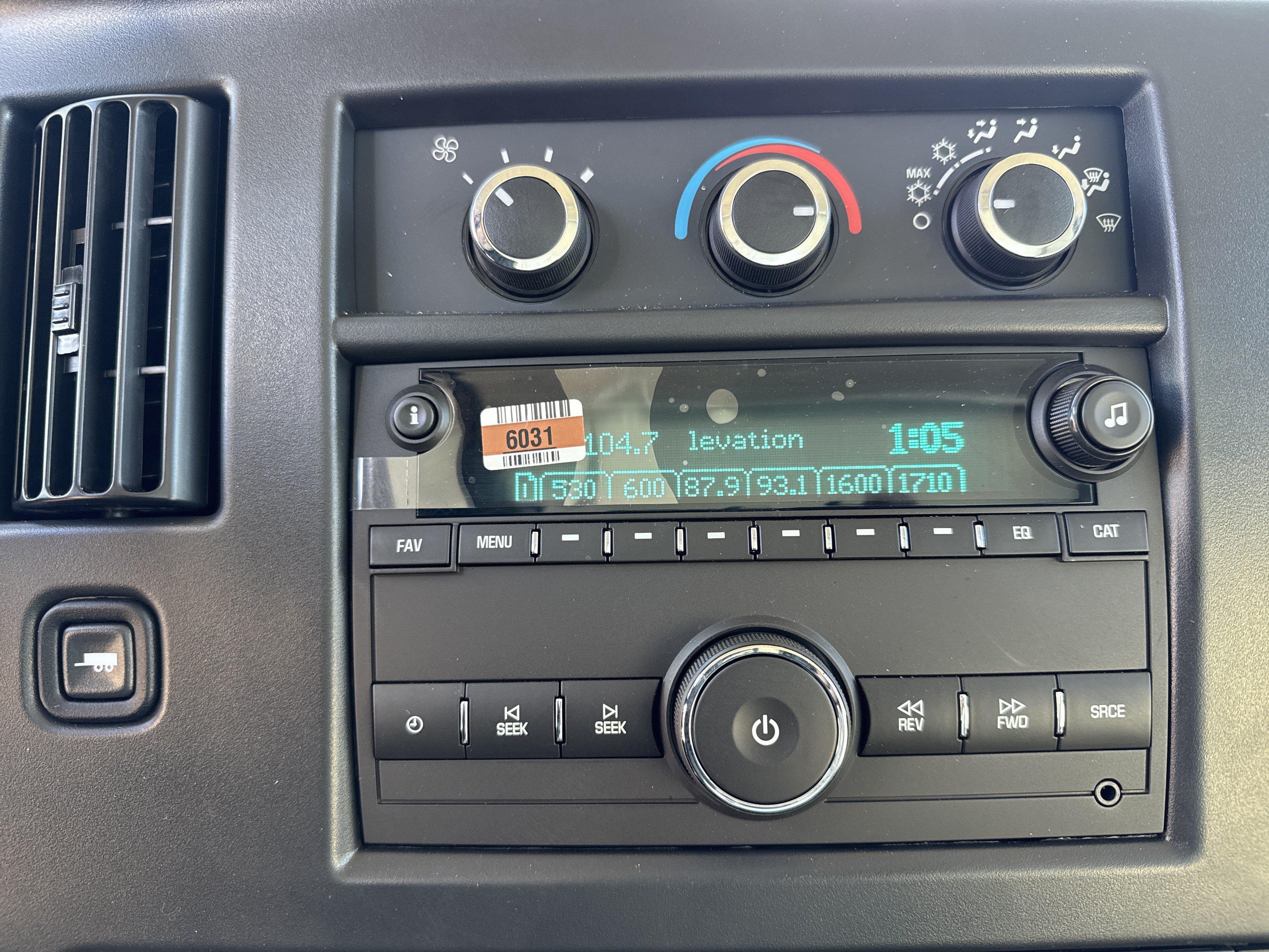 New 2026 GMC Savana 3500 w/ Power Convenience Package RWD image 22