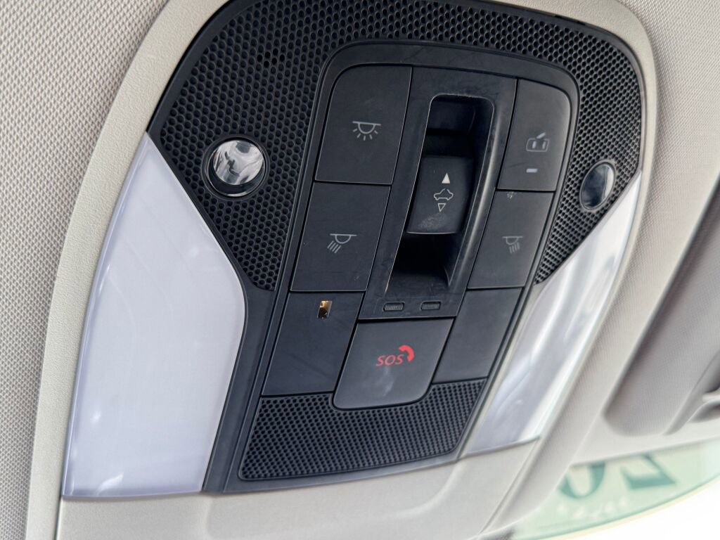 Used 2019 INFINITI QX50 Essential w/ Premium Heat Package image 26