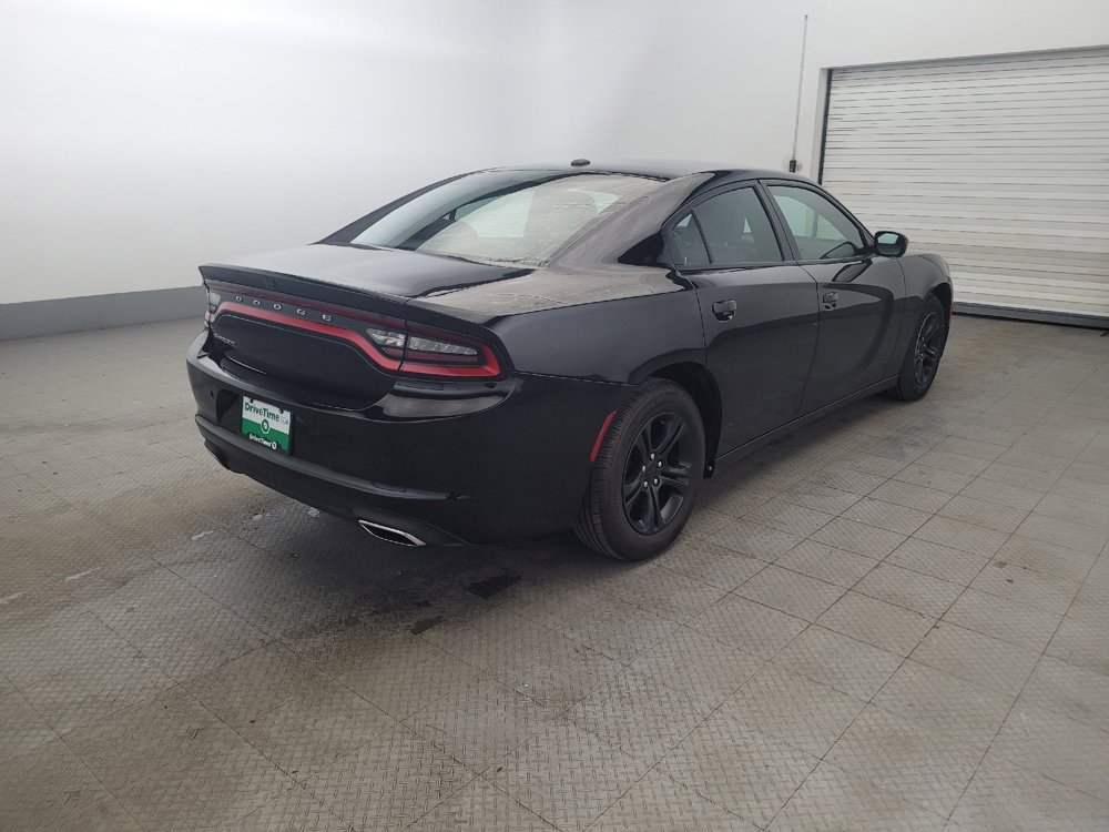 Used 2021 Dodge Charger SXT w/ Leather Interior Group image 9