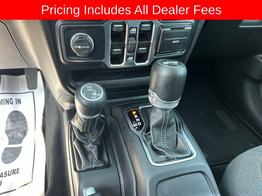 Used 2024 Jeep Wrangler Unlimited Sport AWD/4WD image 11