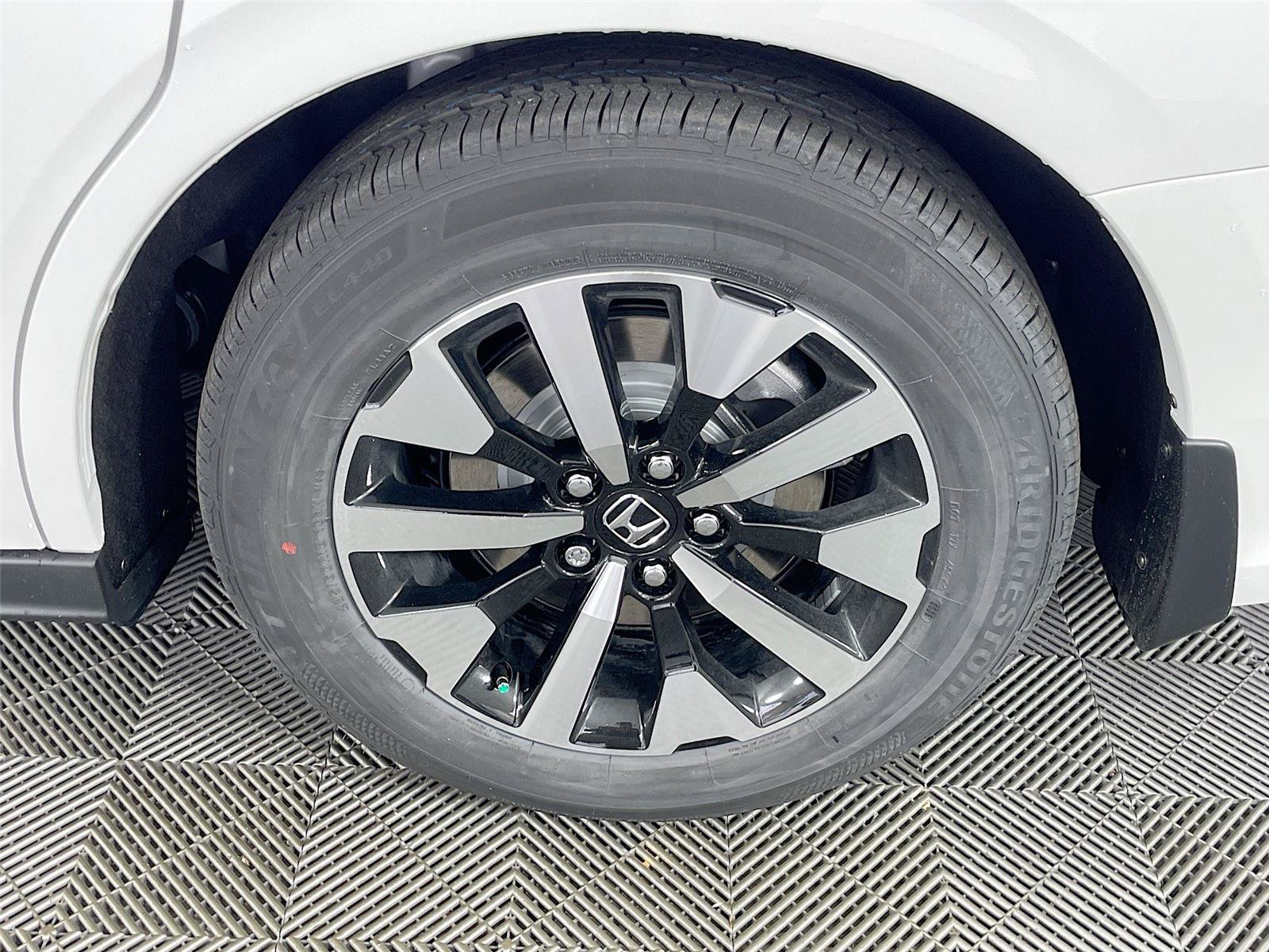 New 2026 Honda Odyssey EX-L image 25