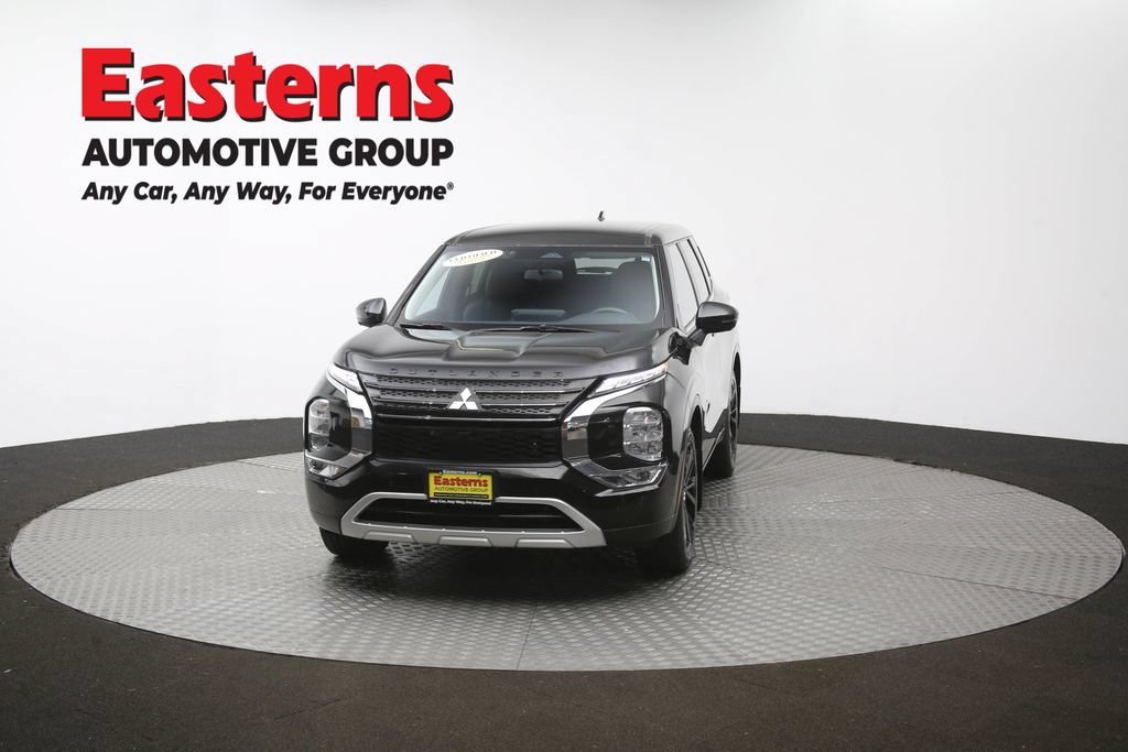 Used 2024 Mitsubishi Outlander SE AWD/4WD image 53