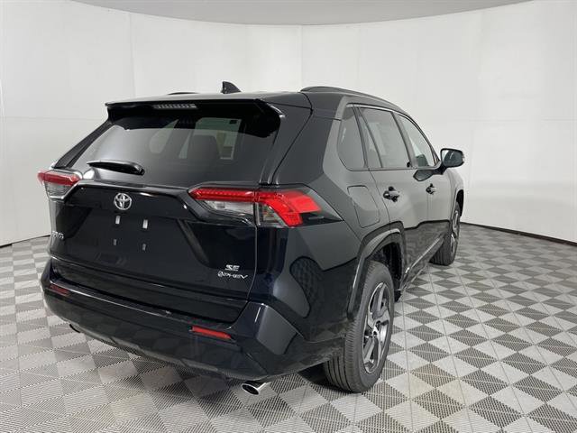 New 2025 Toyota RAV4 SE image 7