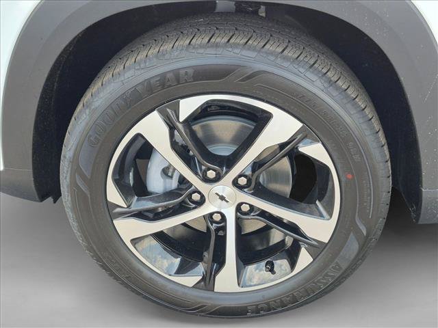 New 2026 Chevrolet Trax RS FWD image 9