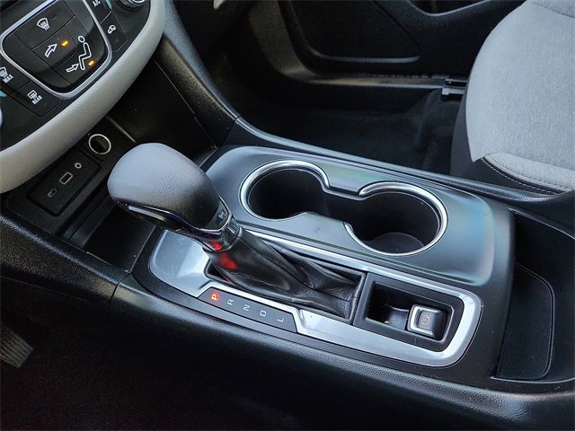 Certified 2023 Chevrolet Equinox LS w/ Driver Confidence II Package image 25