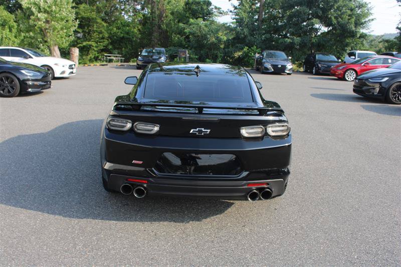 Used 2022 Chevrolet Camaro SS RWD image 7