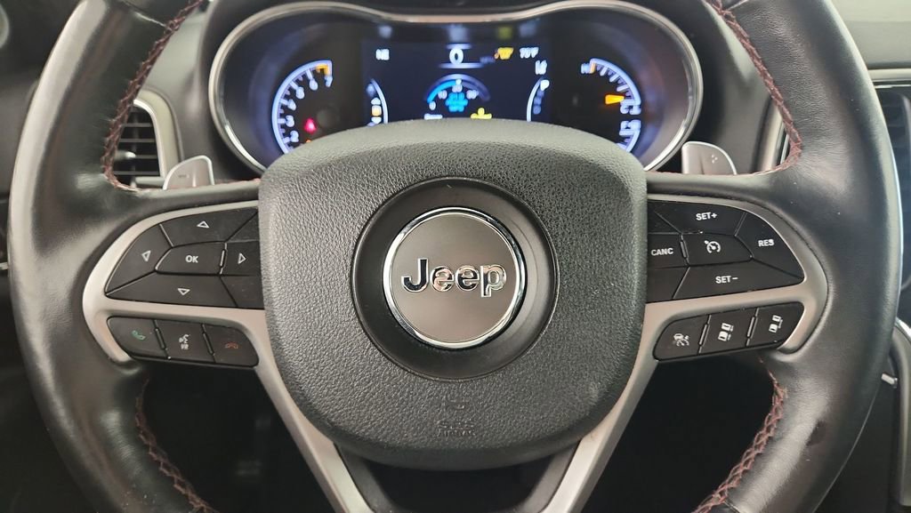 Used 2018 Jeep Grand Cherokee Trailhawk AWD/4WD image 12