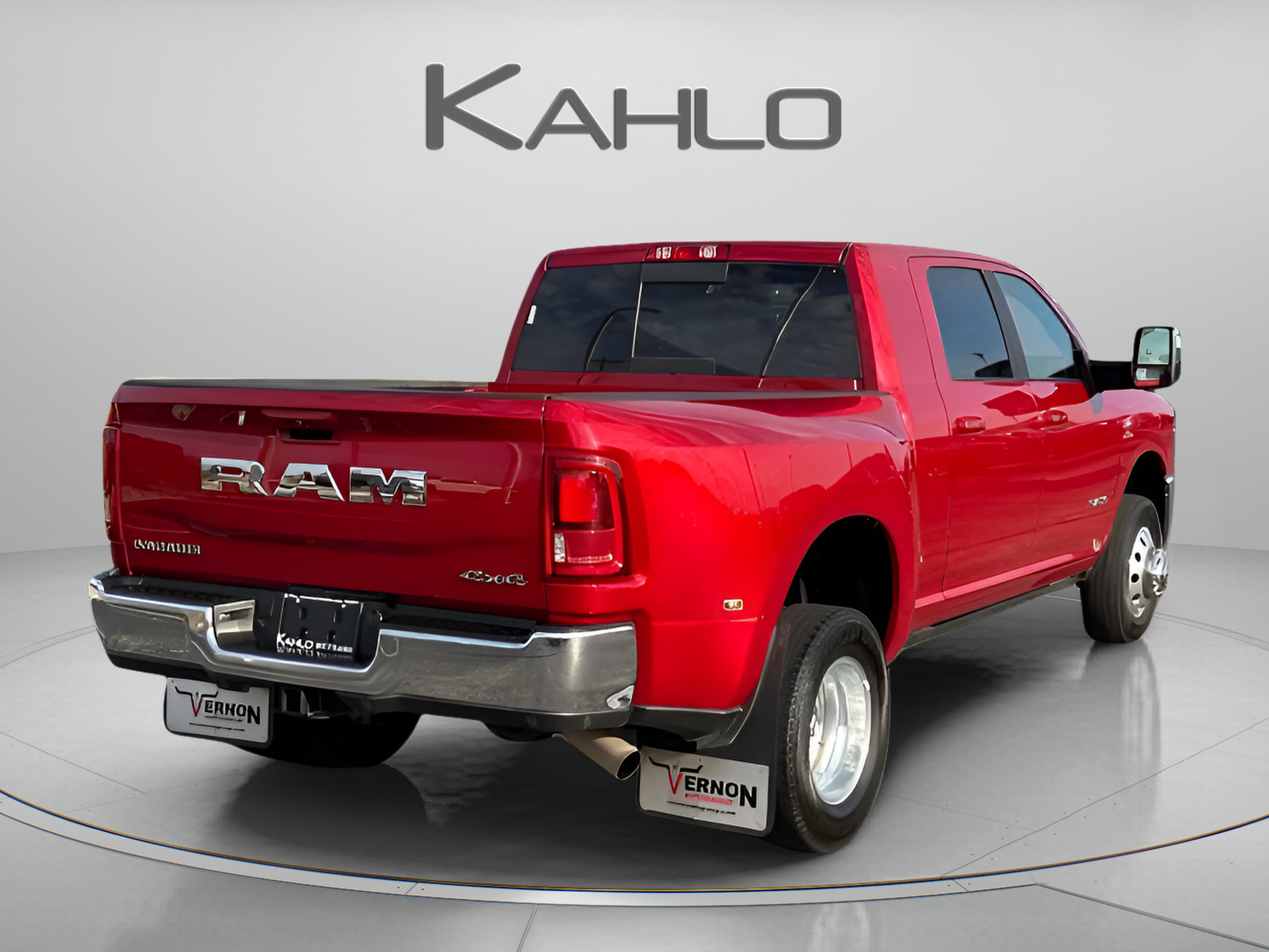 Used 2026 RAM 3500 Laramie AWD/4WD image 4