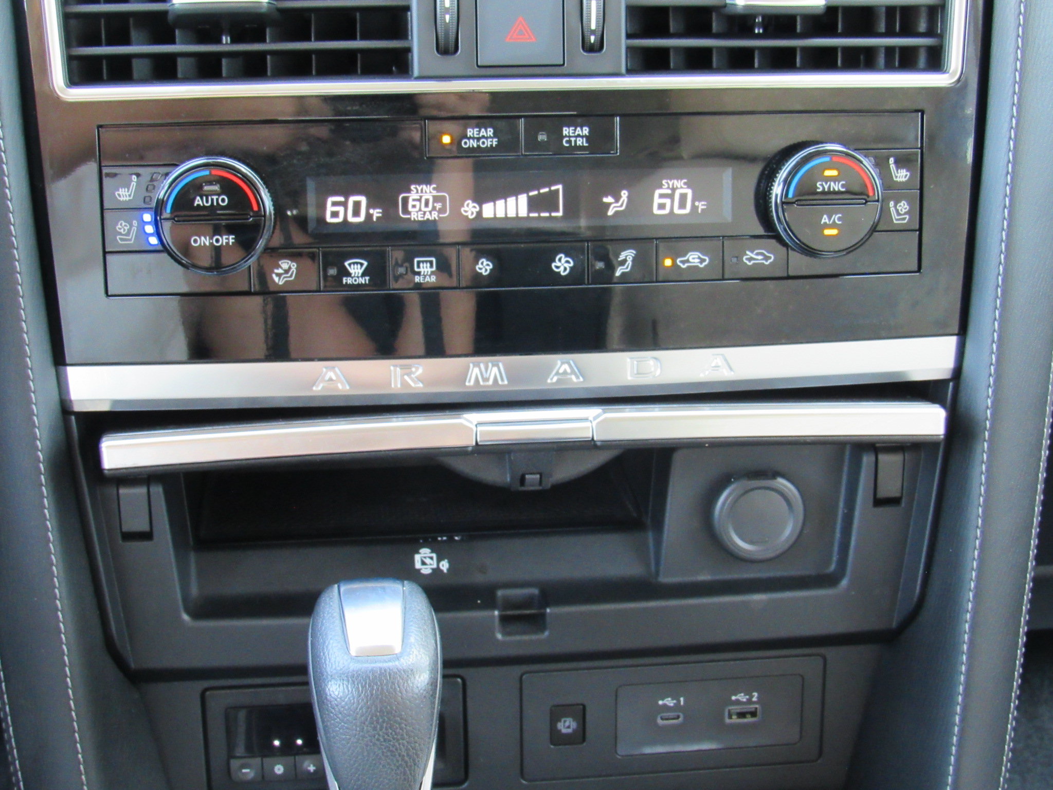 Used 2021 Nissan Armada Platinum w/ Captain's Chairs Package AWD/4WD image 23