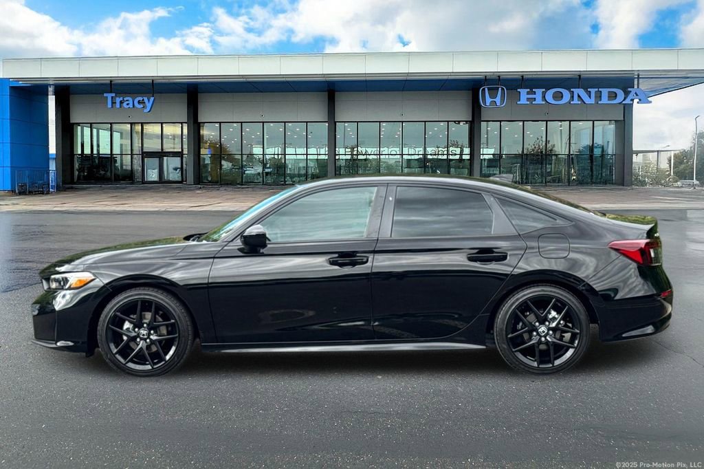 Certified 2025 Honda Civic Sport image 12