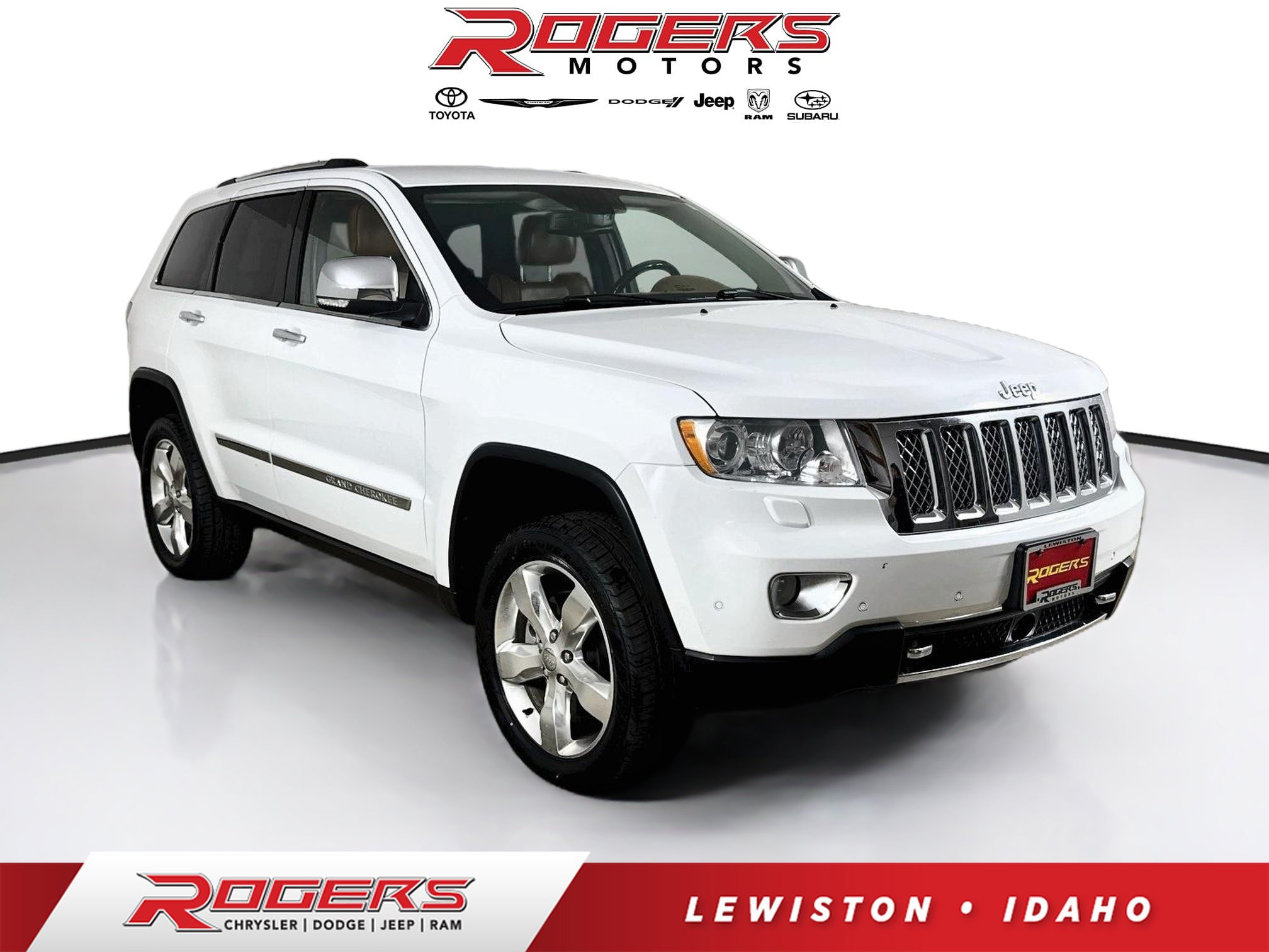 Used 2013 Jeep Grand Cherokee Overland Summit AWD/4WD image 1