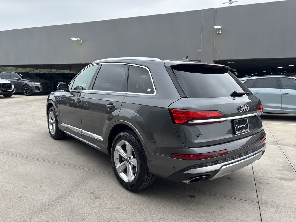 Used 2025 Audi Q7 2.0T Premium w/ Convenience Package AWD/4WD image 8
