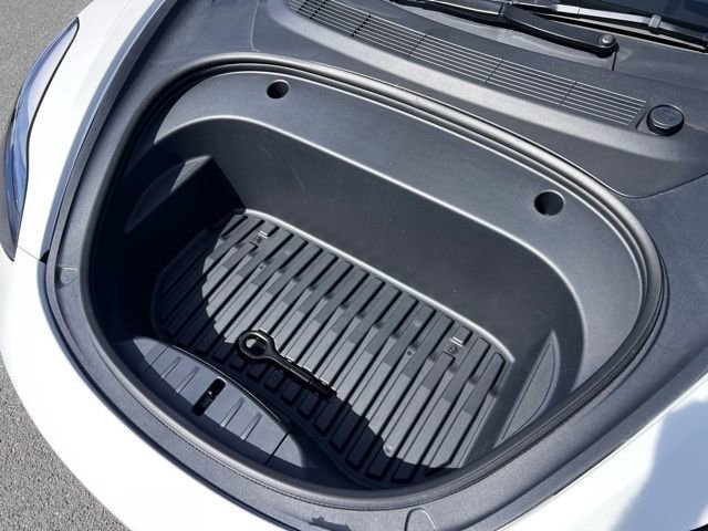 Used 2023 Tesla Model 3 Standard Range image 21