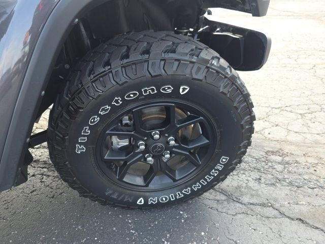 Used 2024 Jeep Gladiator Sport AWD/4WD image 54