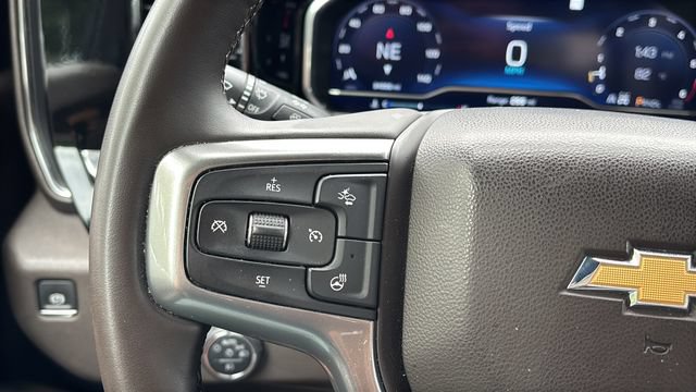 Used 2025 Chevrolet Silverado 2500 LTZ w/ LTZ Premium Package AWD/4WD image 23