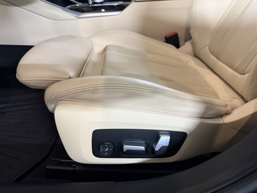 Used 2022 BMW M340i xDrive w/ Driving Assistance Package image 21