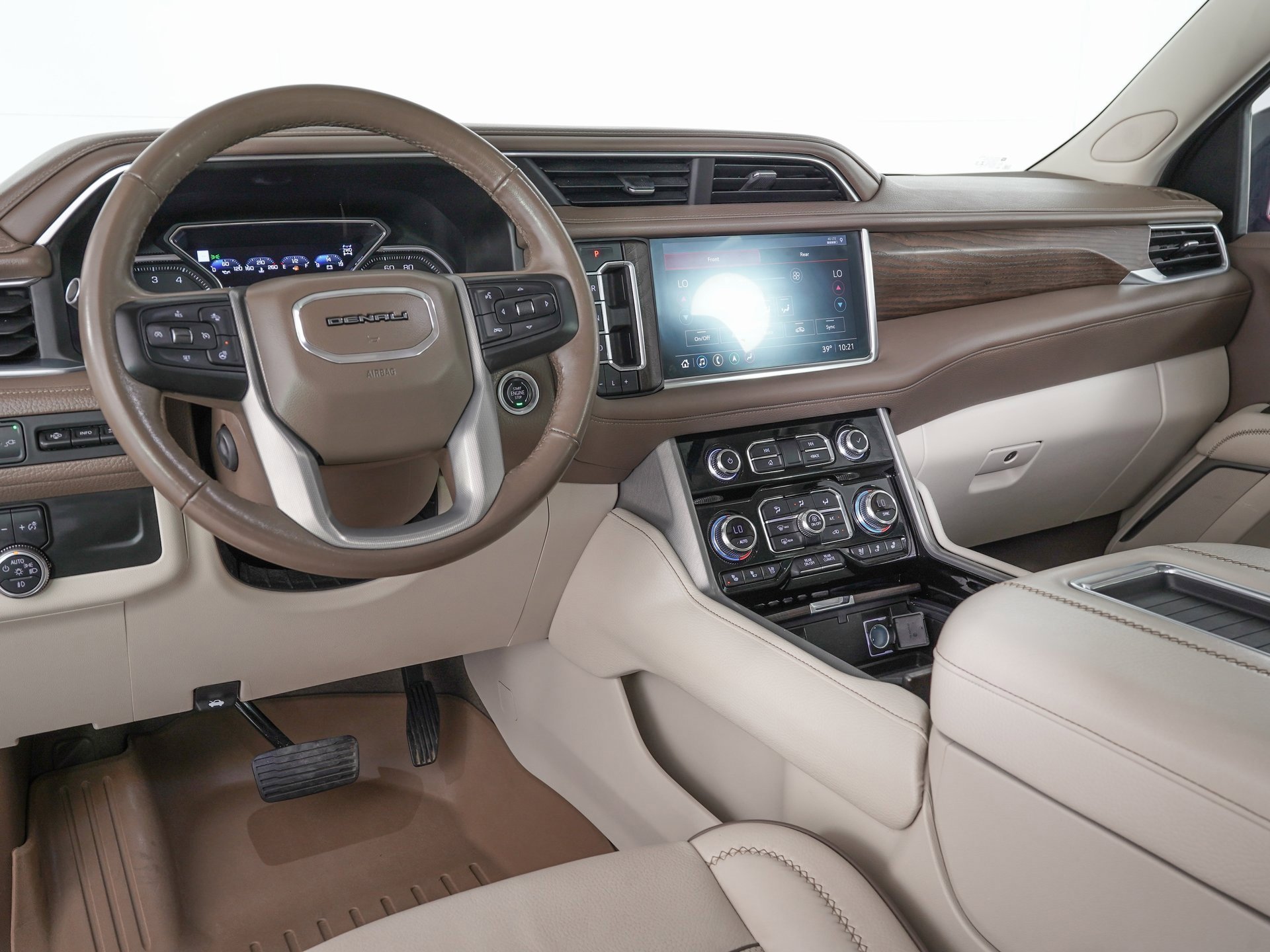 Used 2021 GMC Yukon Denali image 18