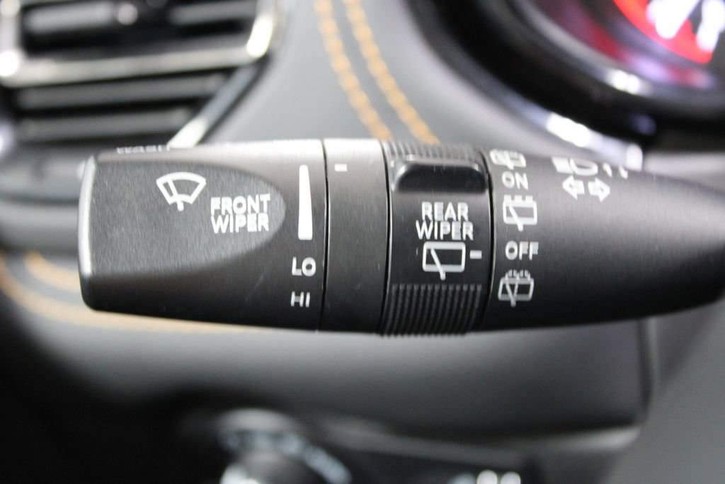 Used 2022 Dodge Durango R/T w/ Quick Order Package 22F RWD image 41