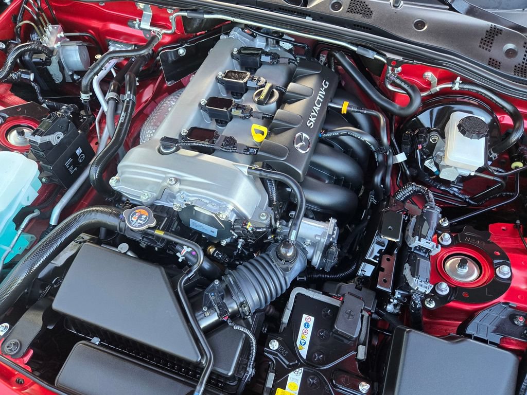 Certified 2025 MAZDA MX-5 Miata Sport RWD image 24