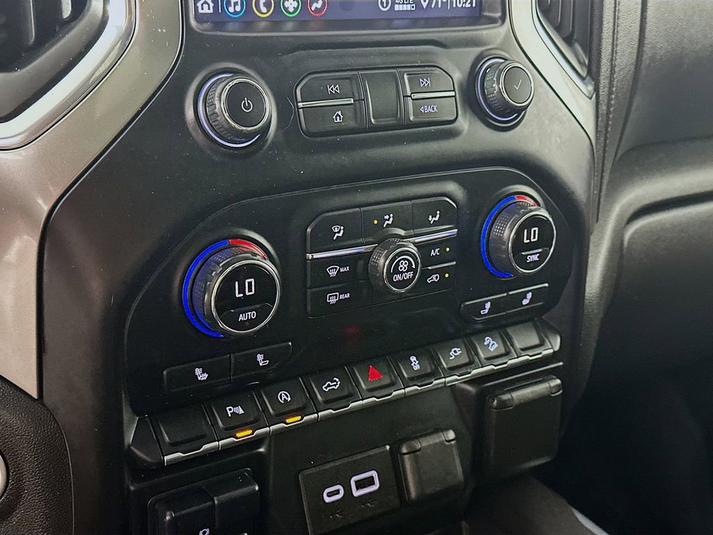 Used 2020 Chevrolet Silverado 1500 RST image 18